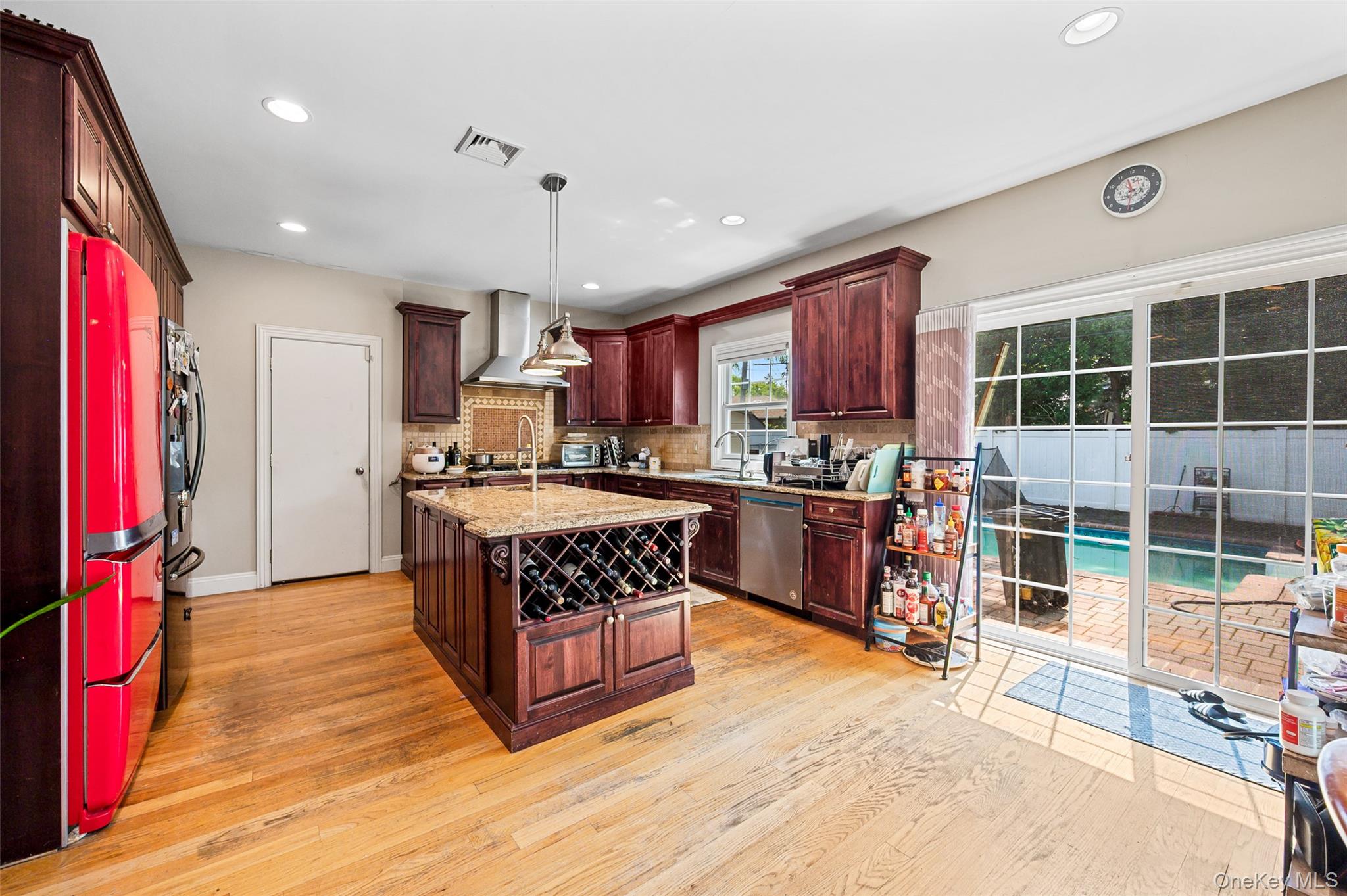 19 Manetto Drive – For Sale photo 5