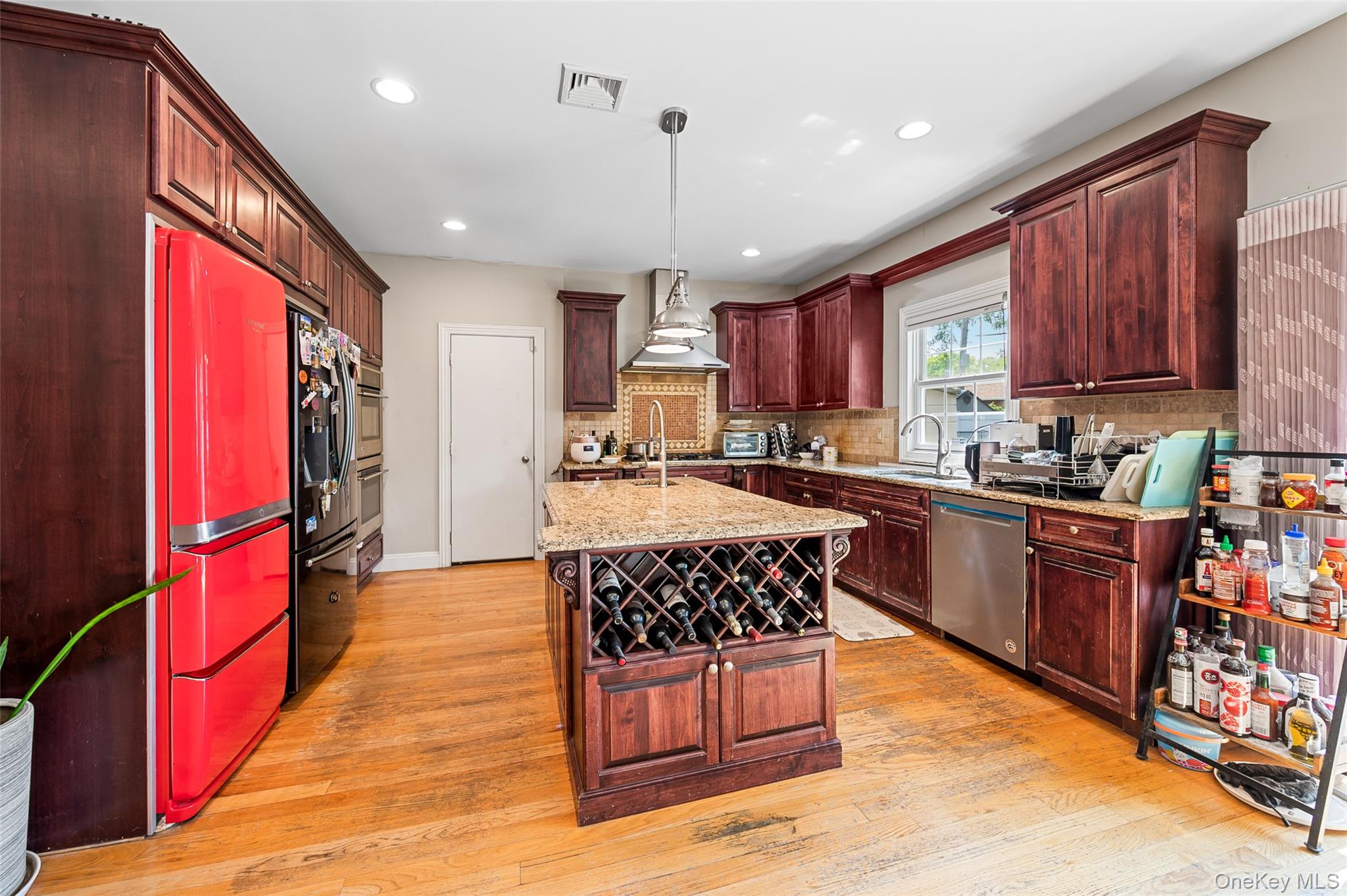 19 Manetto Drive – For Sale photo 4