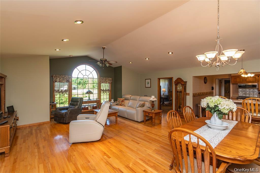 31 Bendlin Lane – For Sale photo 11