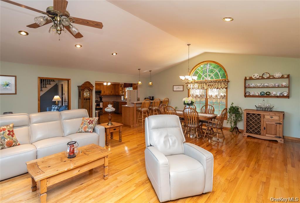 31 Bendlin Lane – For Sale photo 10