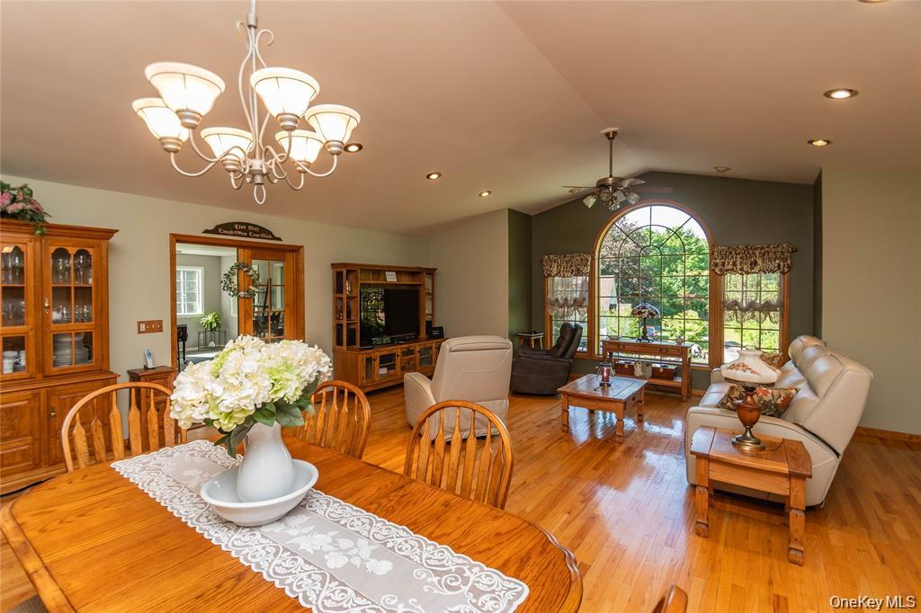 31 Bendlin Lane – For Sale photo 14