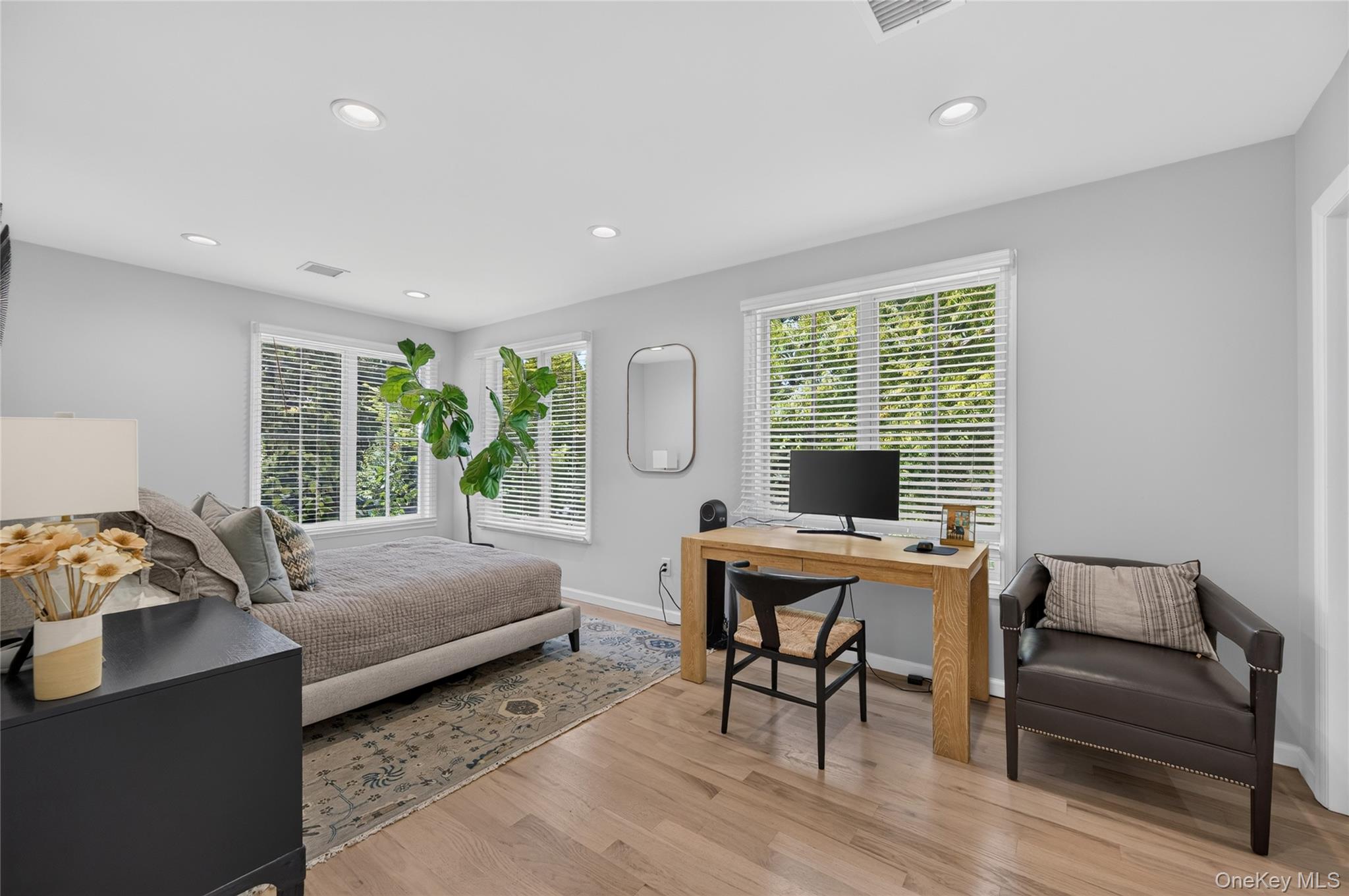 15 Bayview Avenue – For Rent photo 18