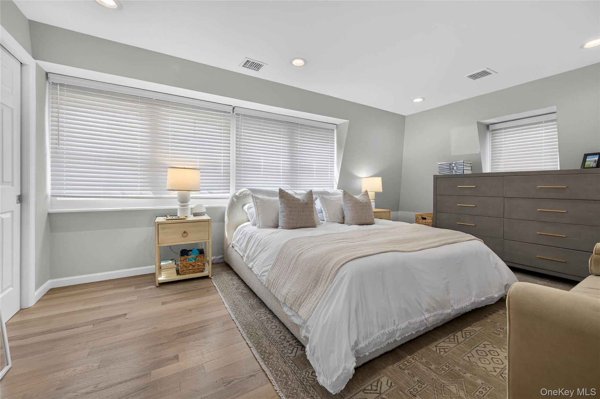 15 Bayview Avenue – For Rent photo 15