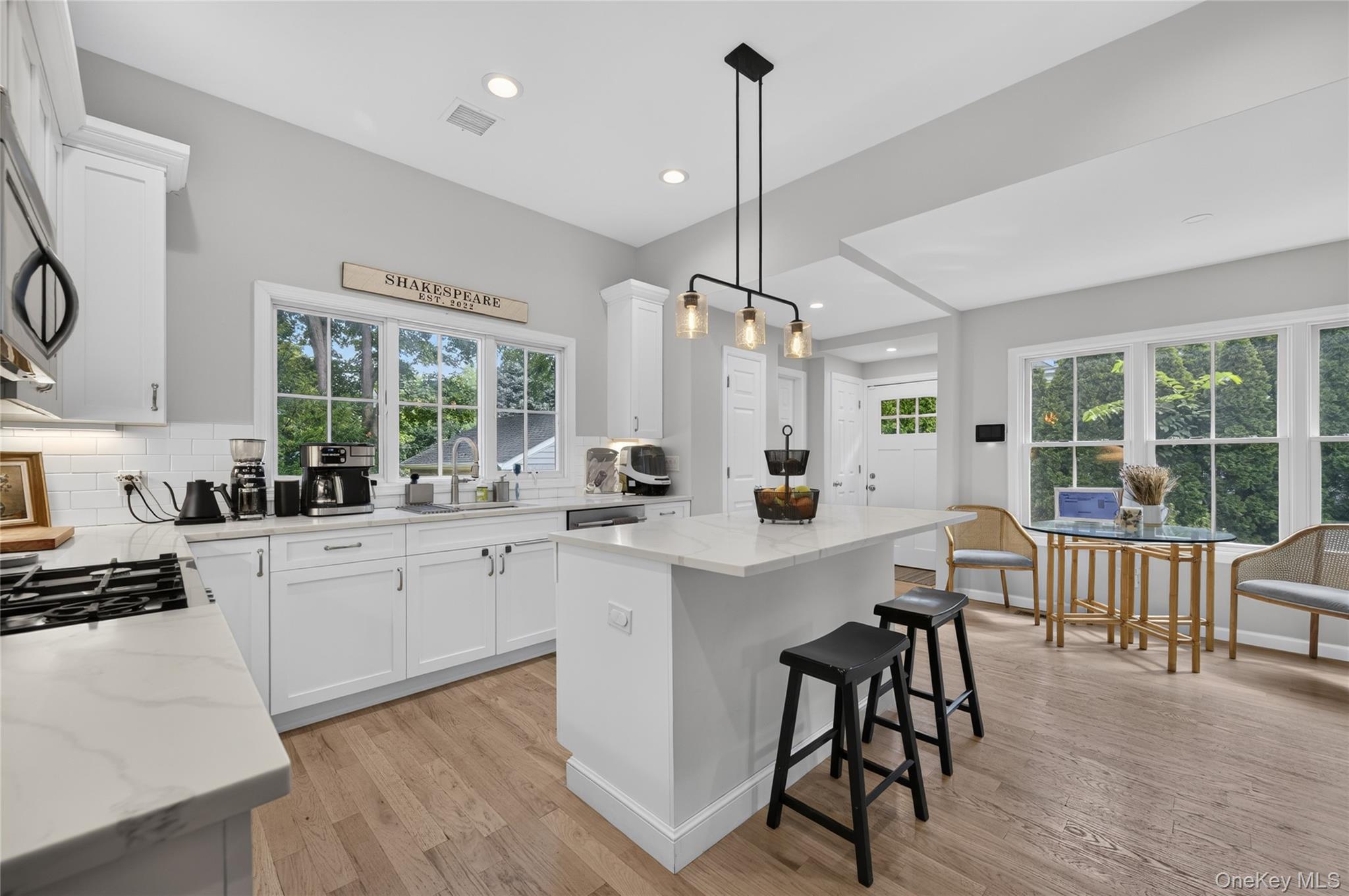 15 Bayview Avenue – For Rent photo 12