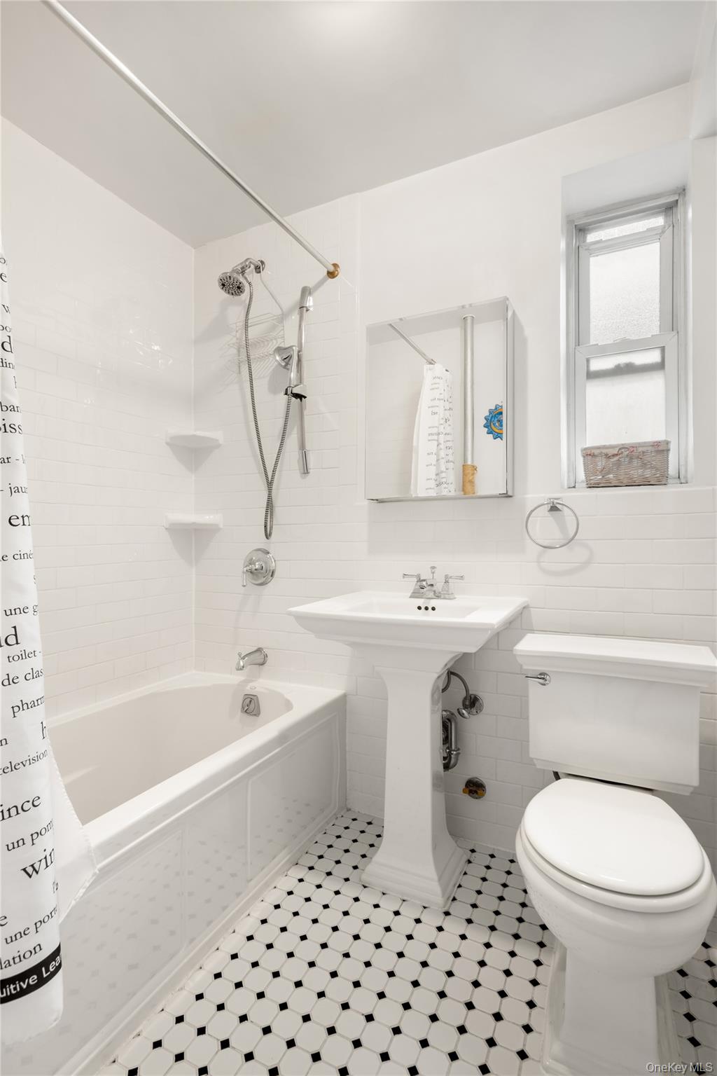 102-55 67th Drive, Unit 6F photo 8