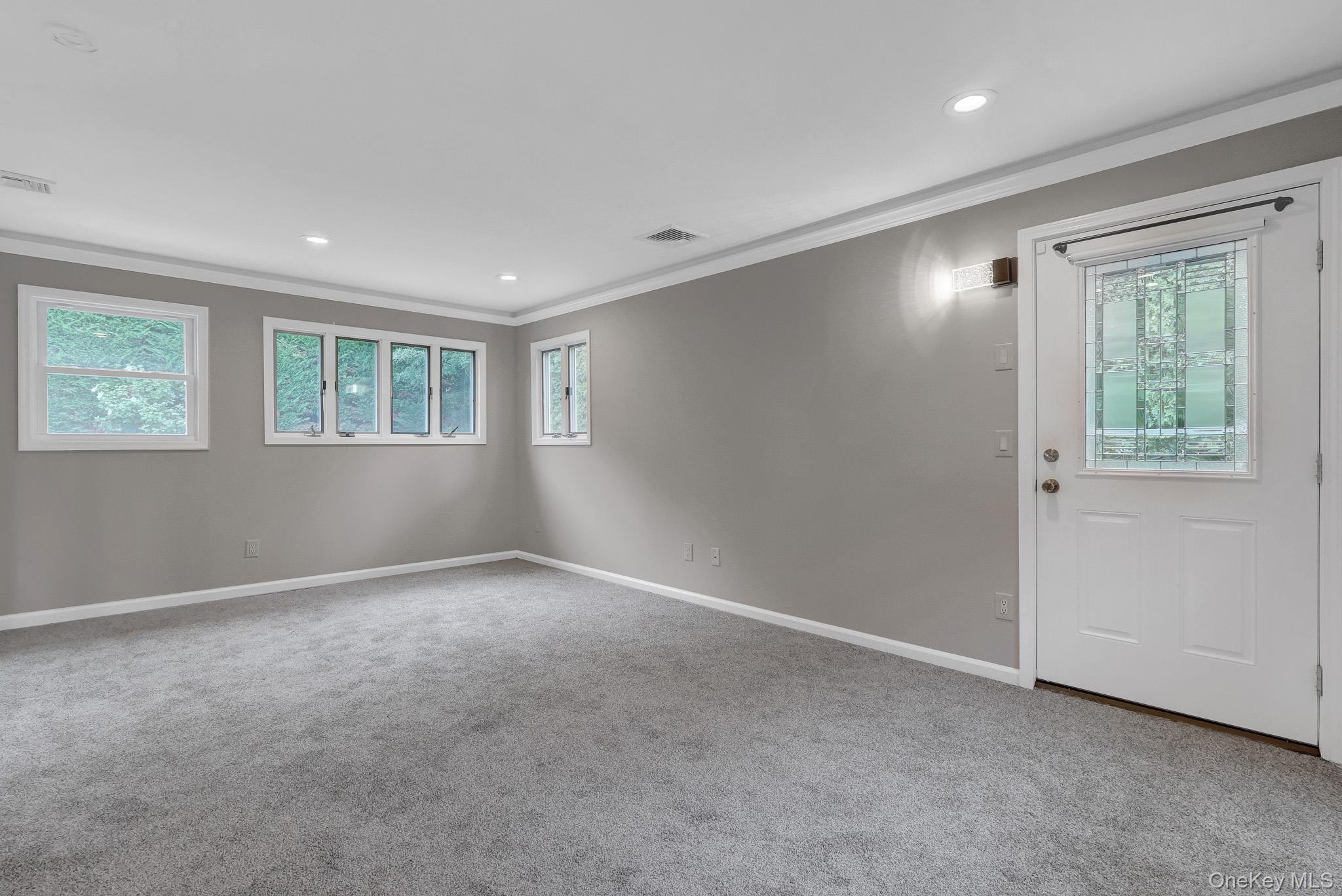 466 W 4th Street – For Sale photo 18