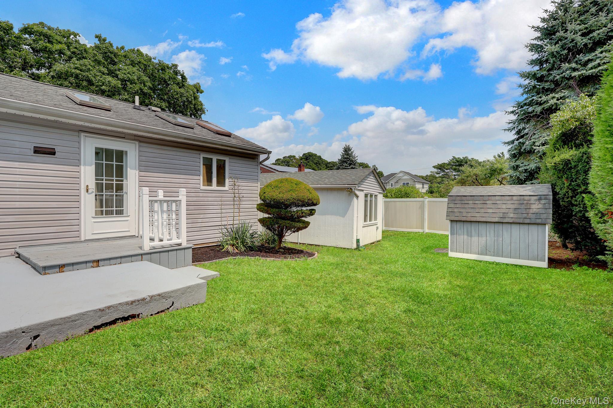 466 W 4th Street – For Sale photo 33