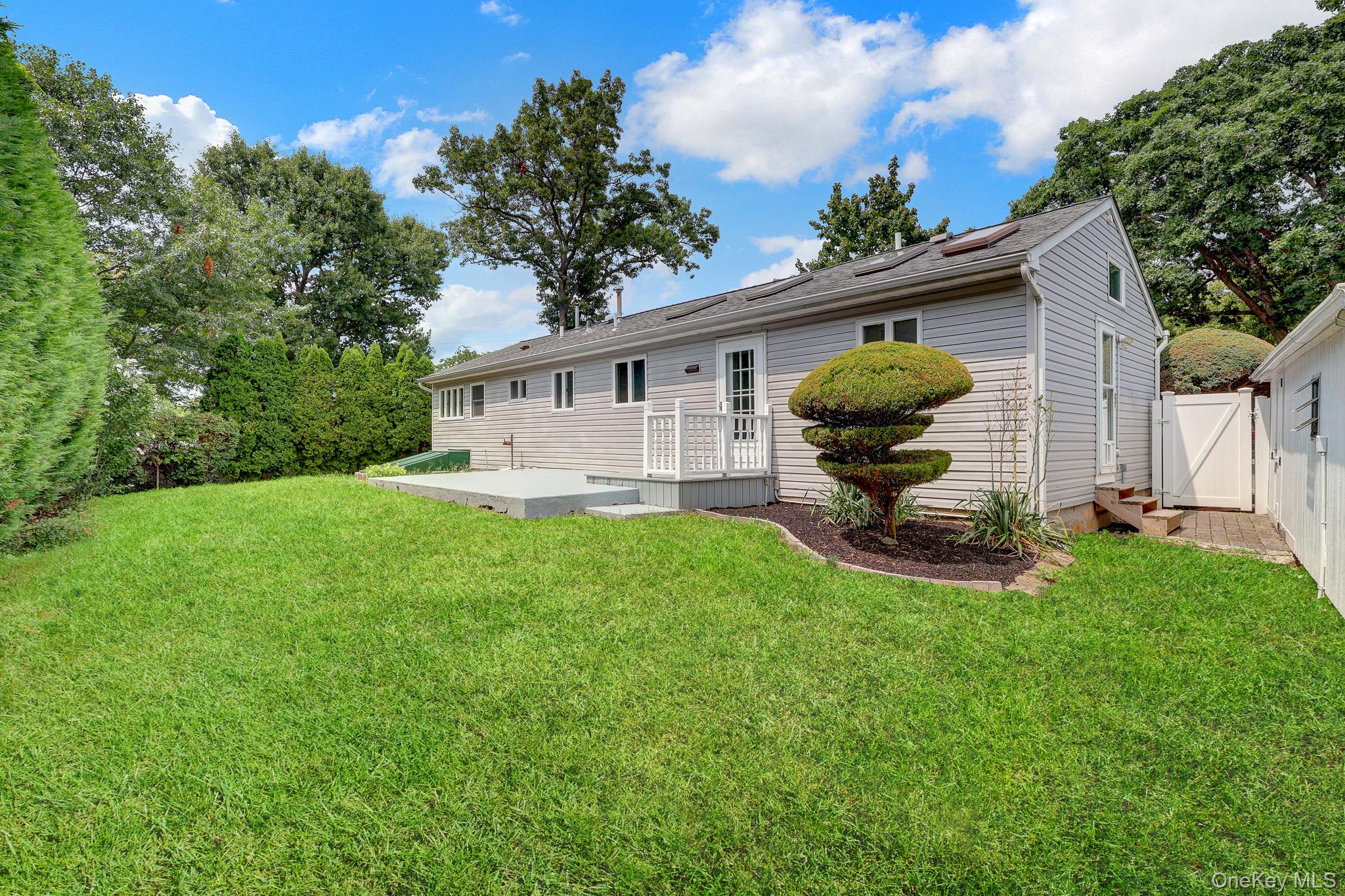 466 W 4th Street – For Sale photo 31