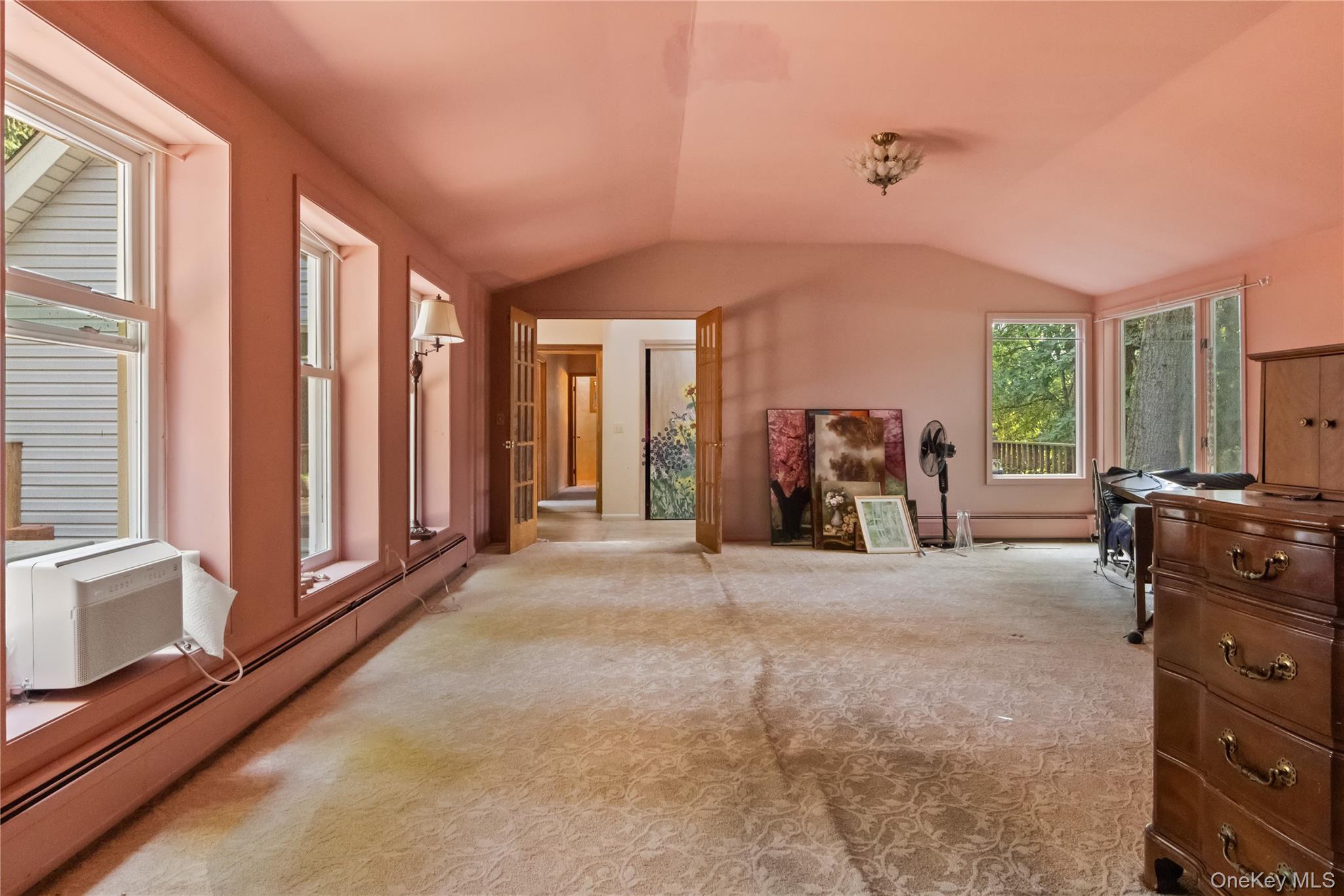 59 Jolliffe Avenue – For Sale photo 4