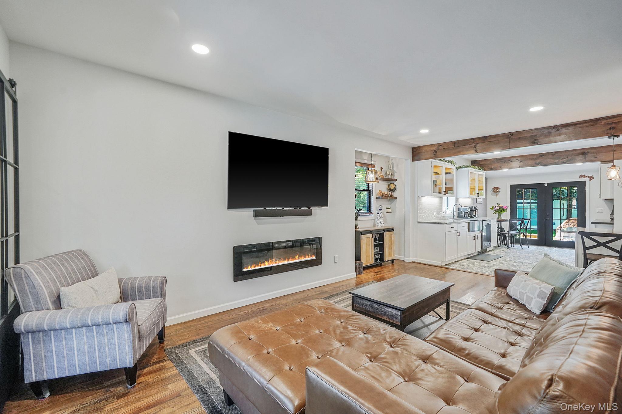 10 Bayview Avenue – For Sale photo 7