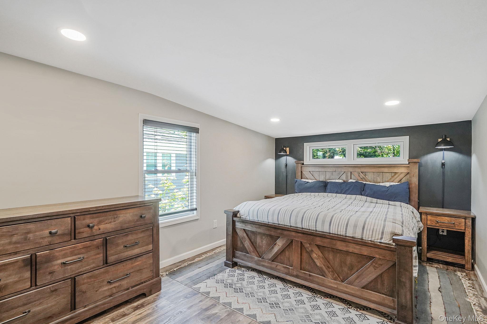 10 Bayview Avenue – For Sale photo 16