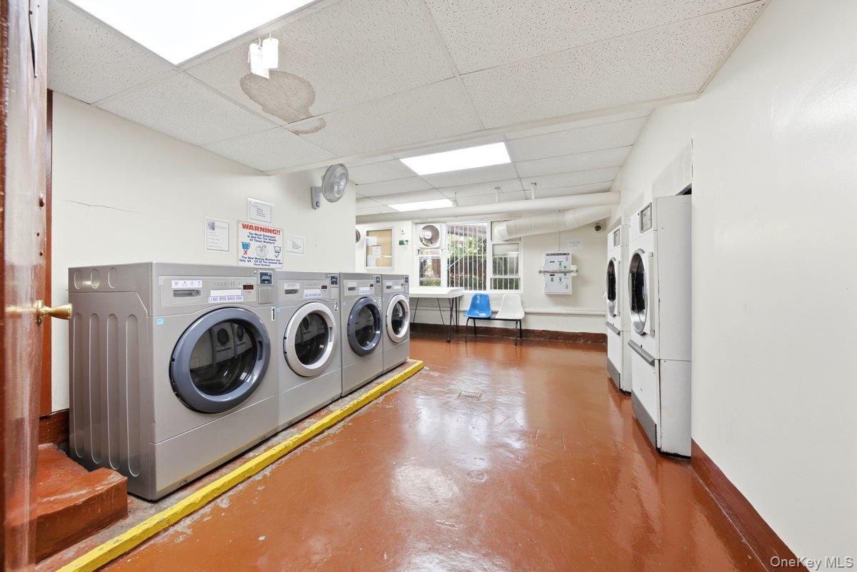 3 Sadore Lane, Unit 7P photo 30