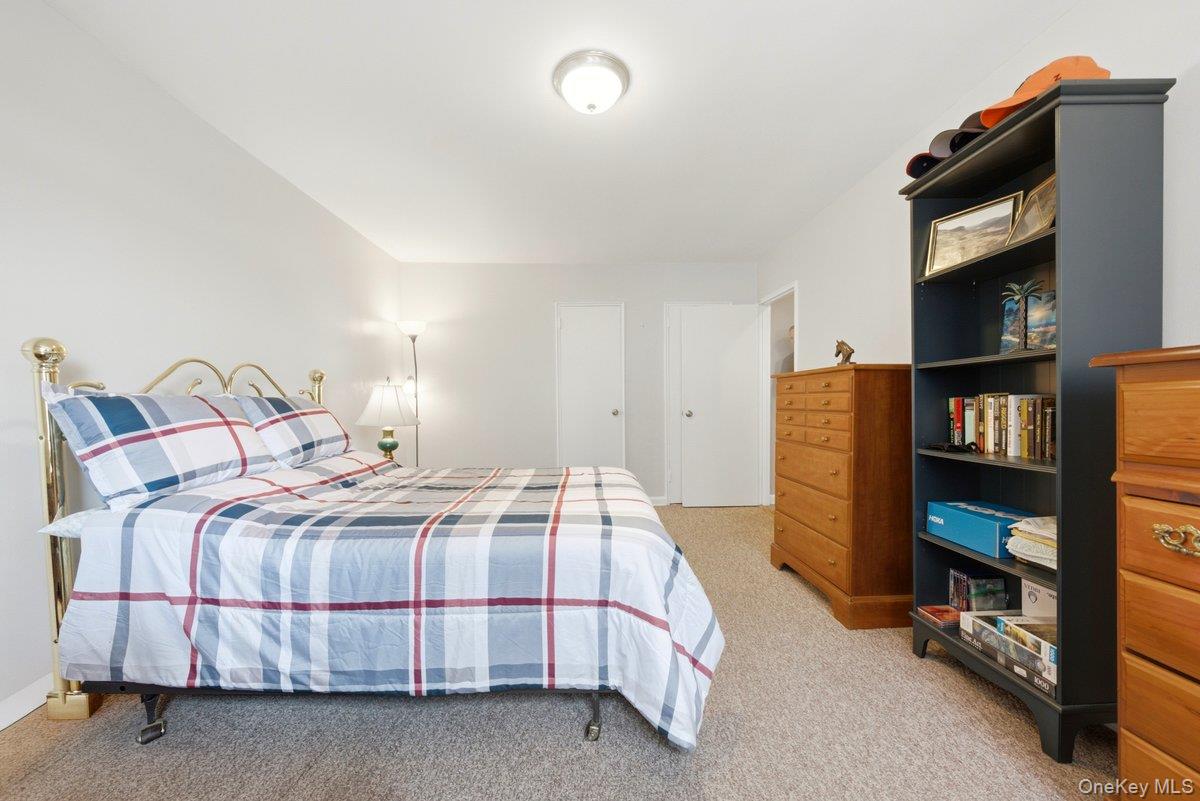 3 Sadore Lane, Unit 7P photo 9