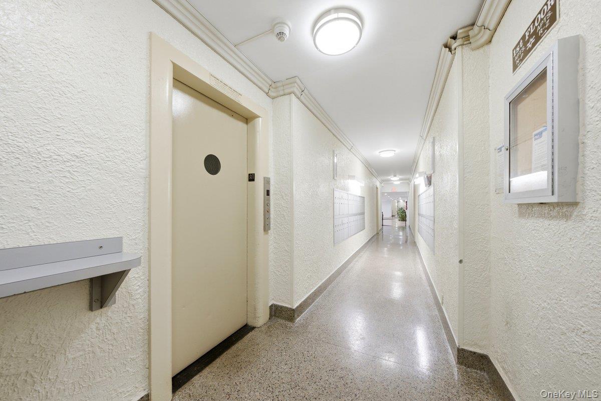 3 Sadore Lane, Unit 7P photo 19
