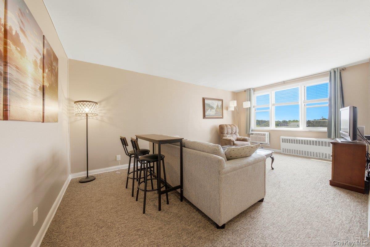 3 Sadore Lane, Unit 7P photo 10