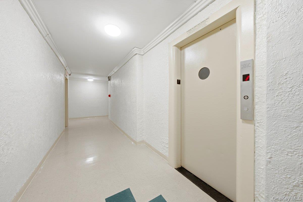 3 Sadore Lane, Unit 7P photo 18