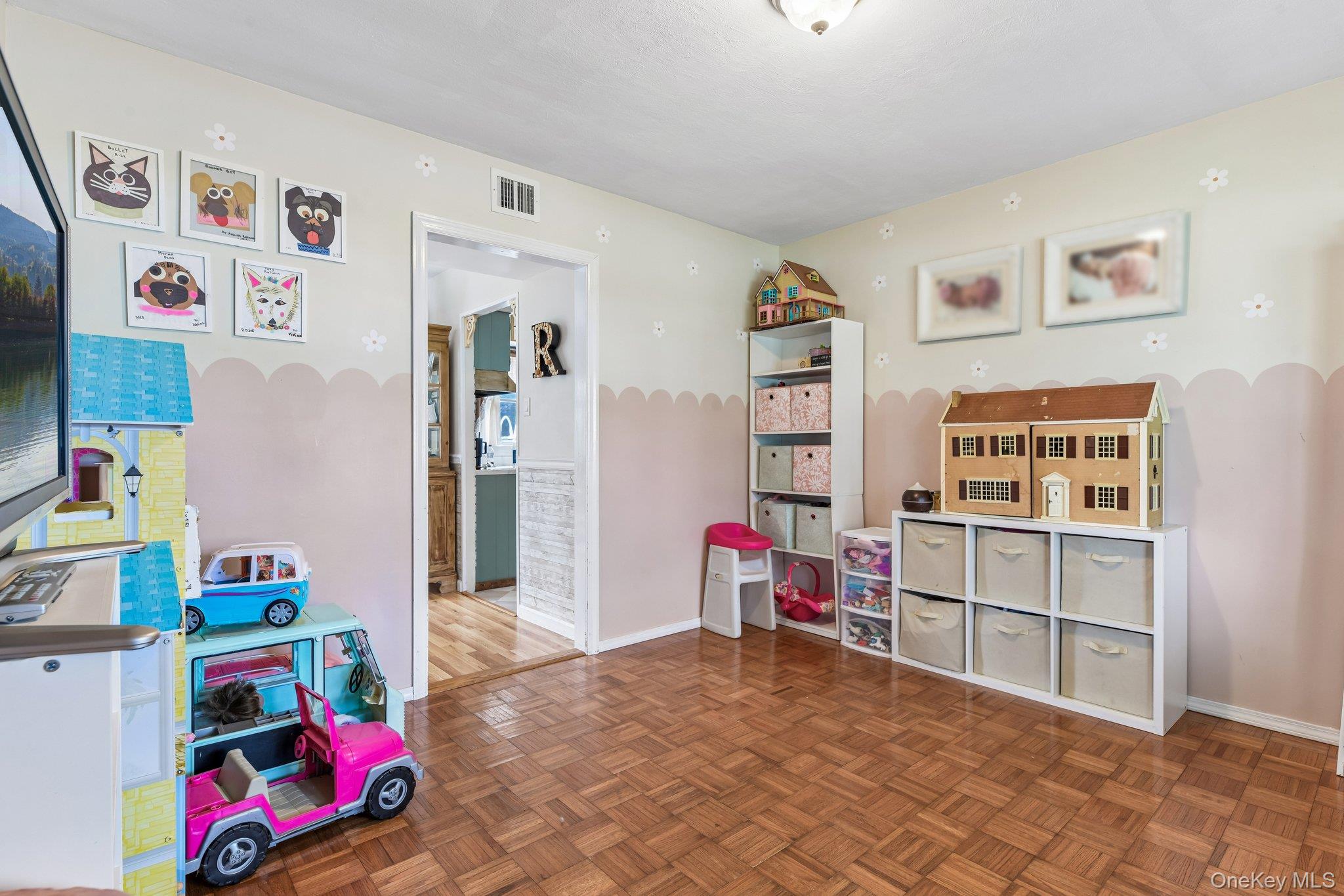21 Manchester Lane – For Sale photo 17
