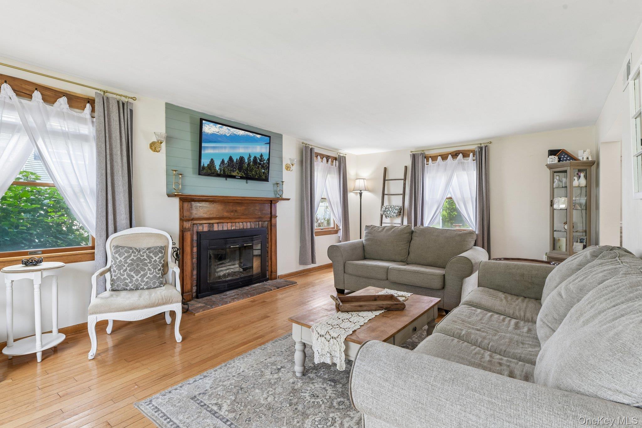 21 Manchester Lane – For Sale photo 5