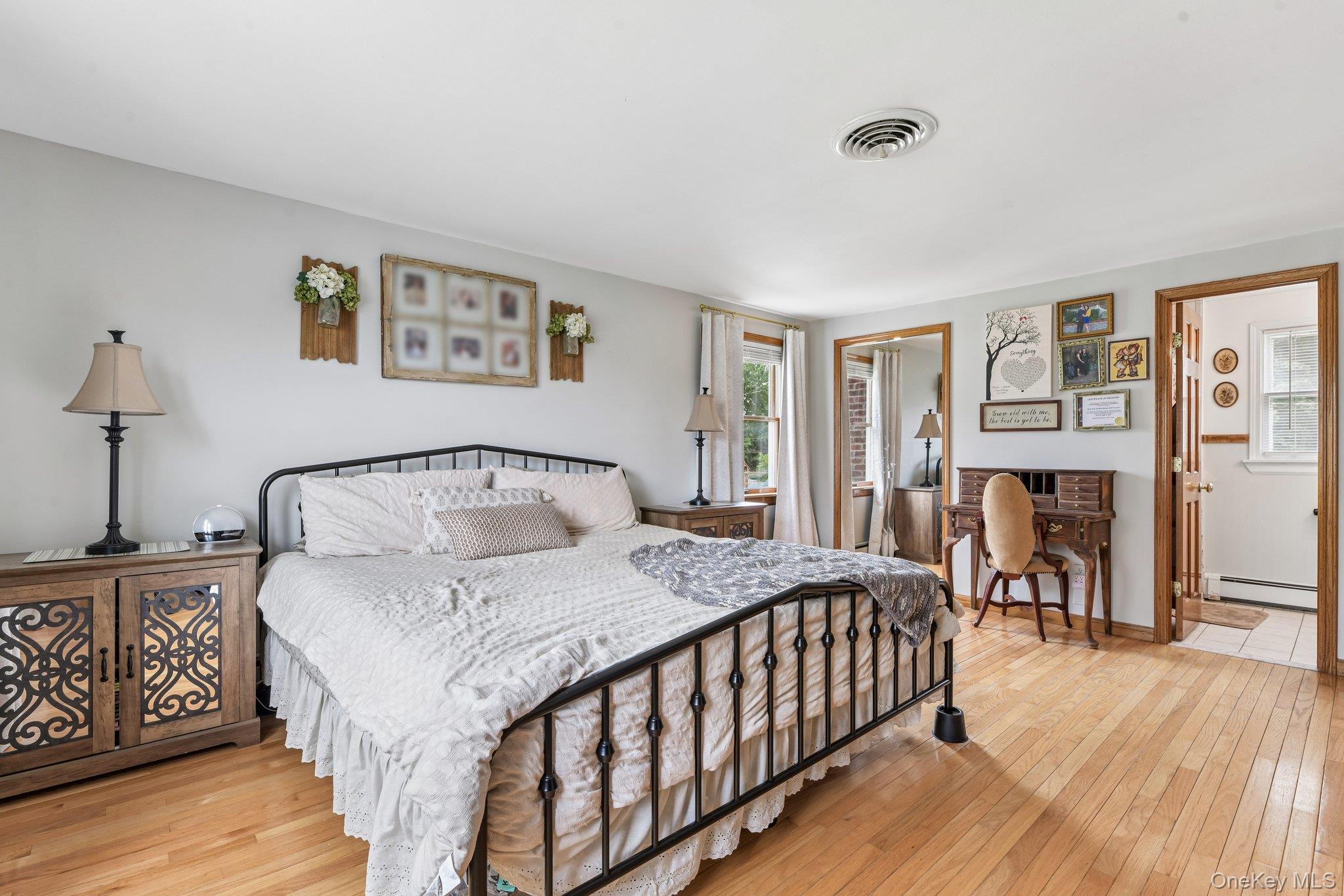 21 Manchester Lane – For Sale photo 25
