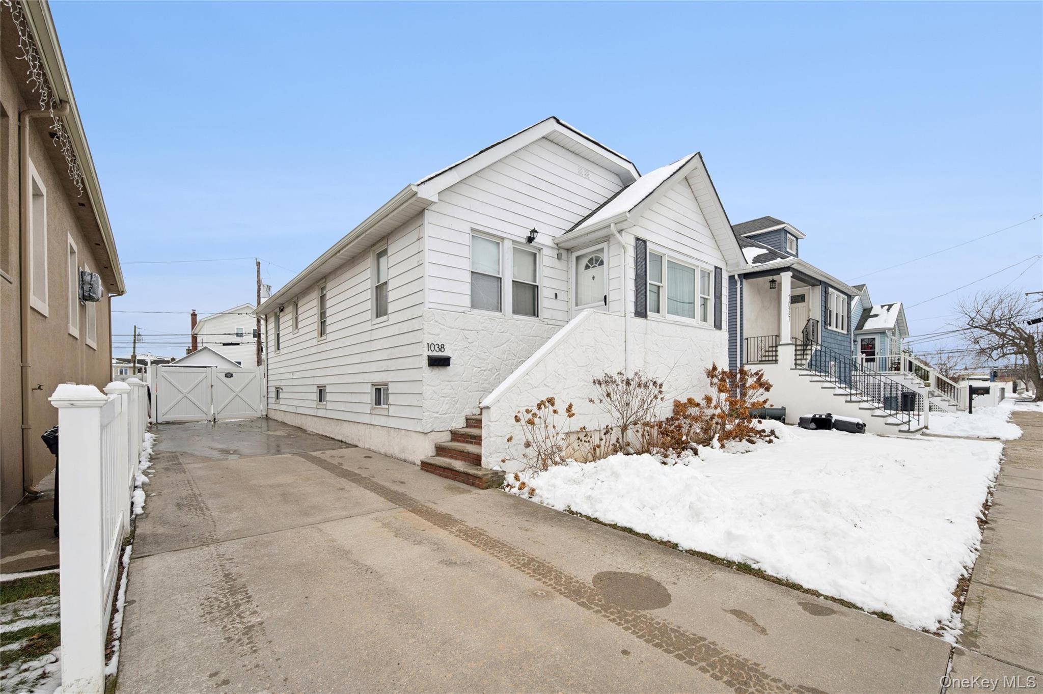 1038 Traymore Boulevard – For Sale photo 3