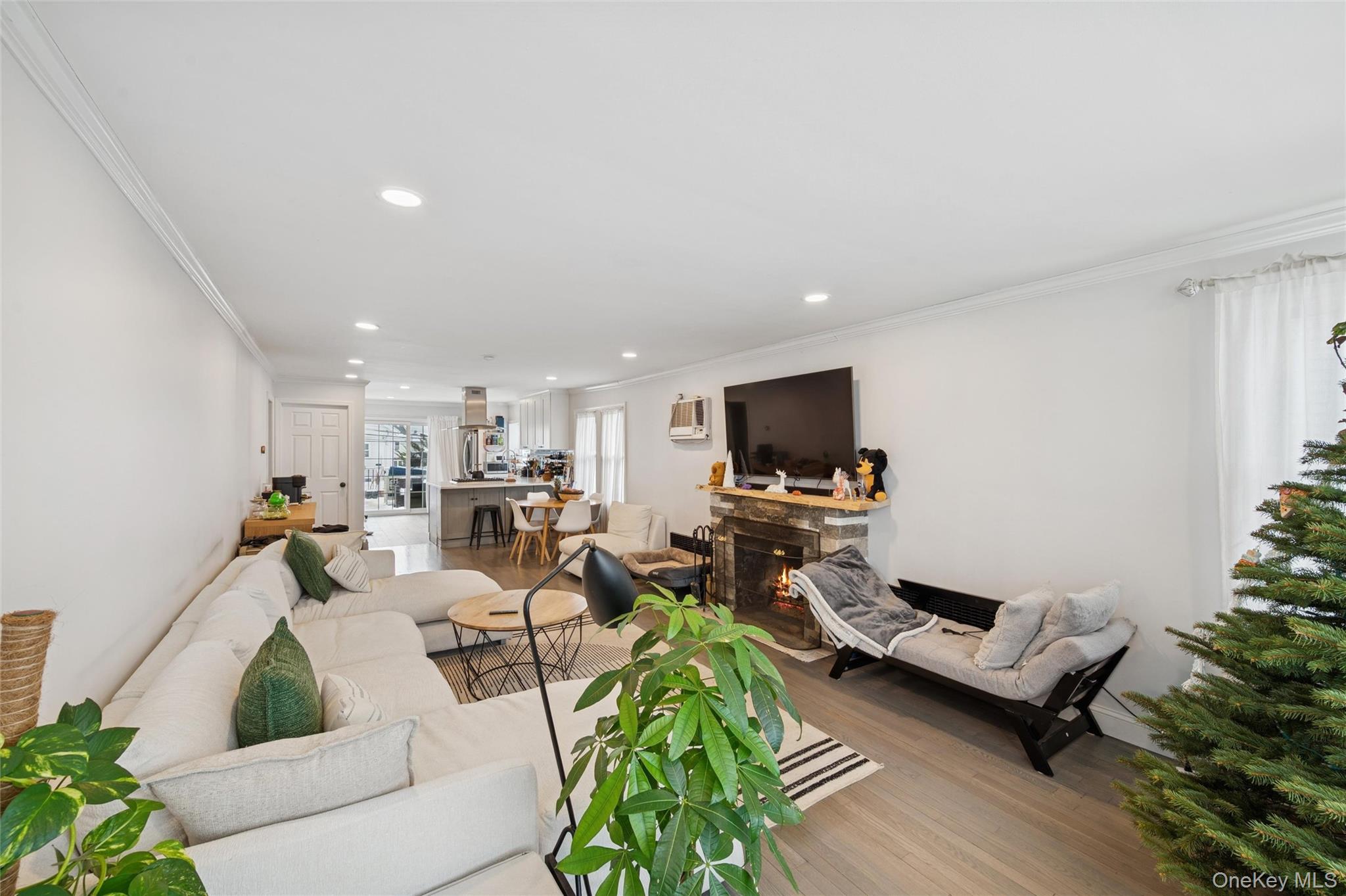 1038 Traymore Boulevard – For Sale photo 5