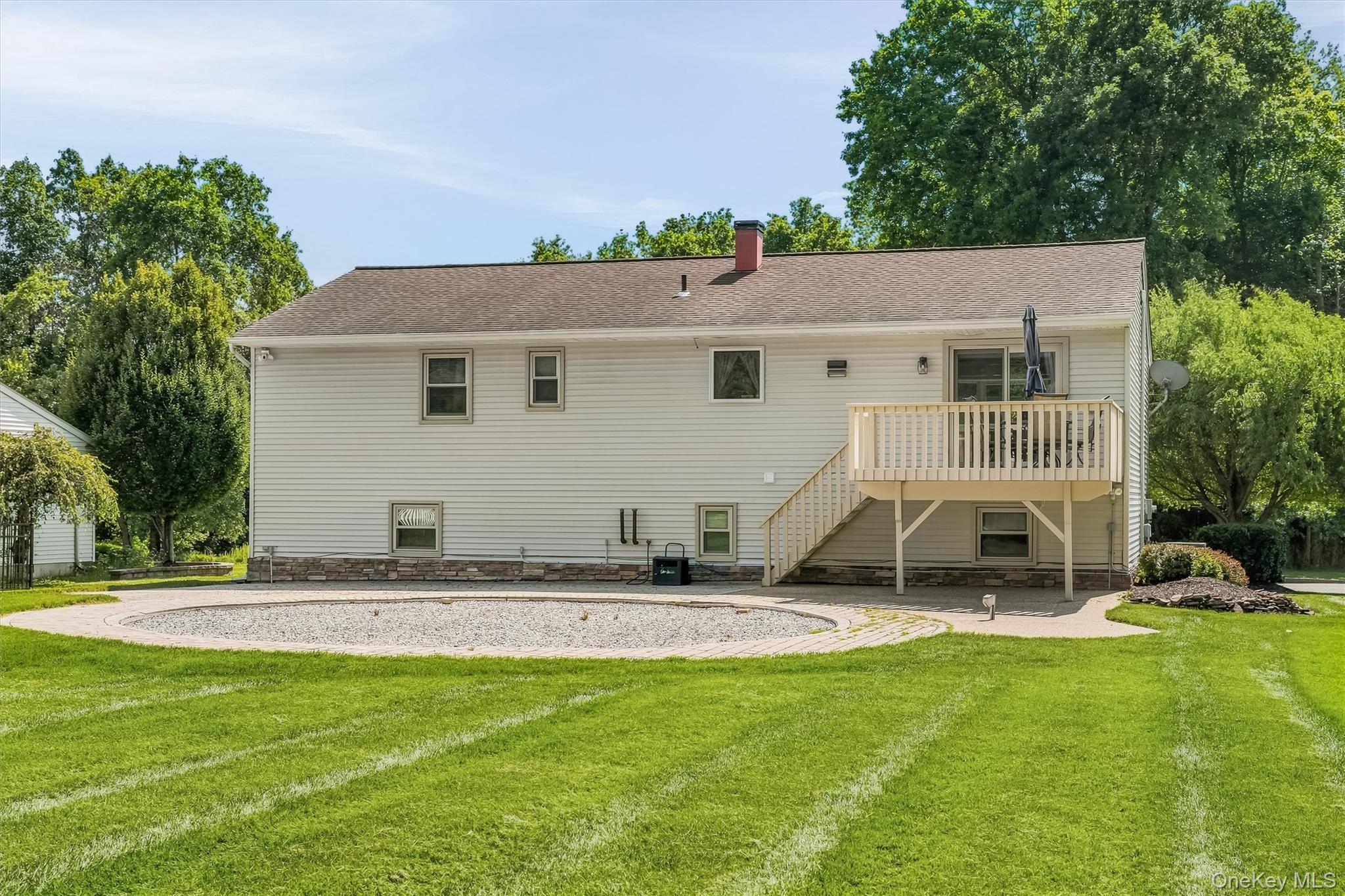 80 Decker Drive – For Sale photo 47