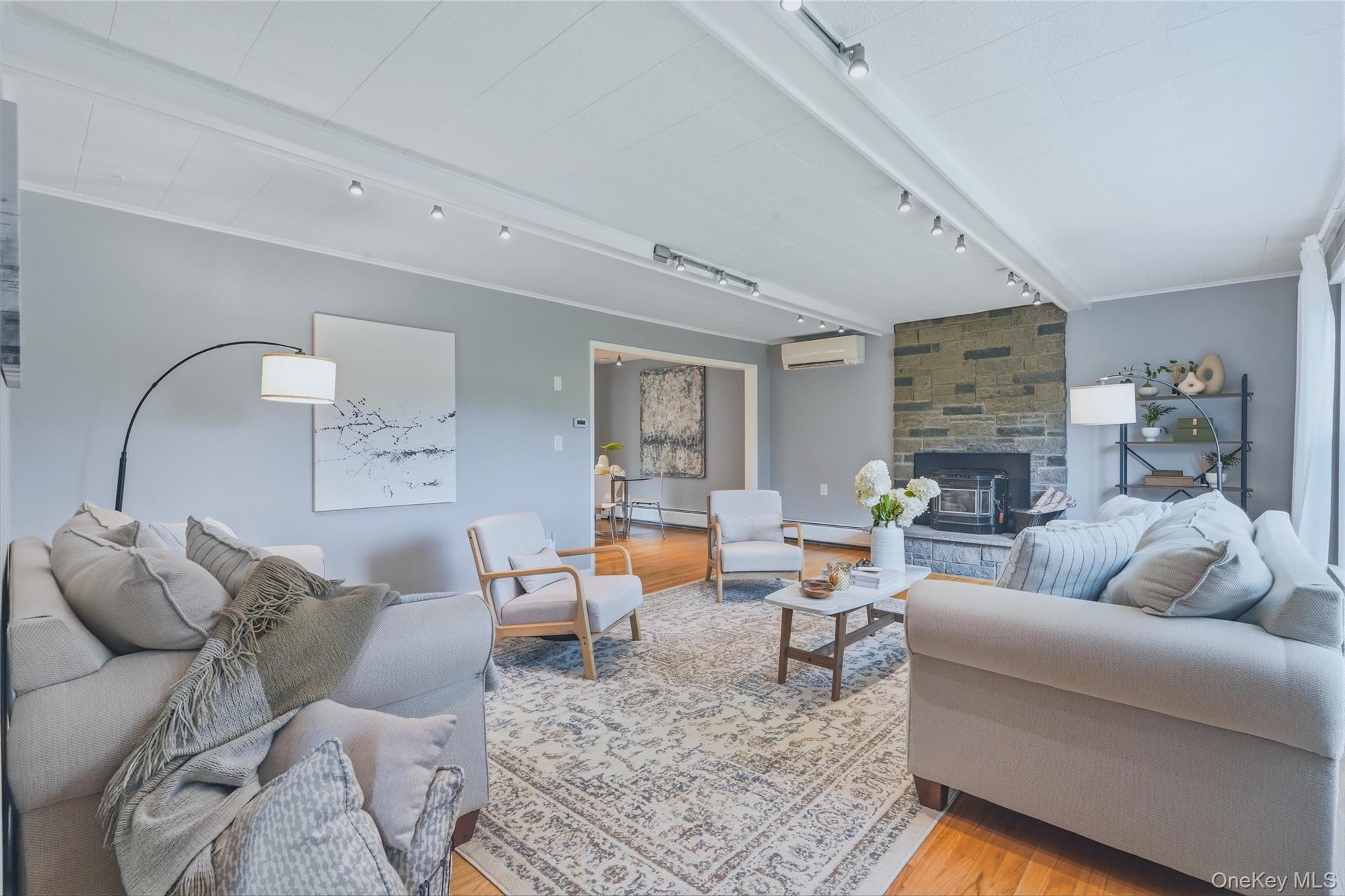 16 Gabriety Road – For Sale photo 8