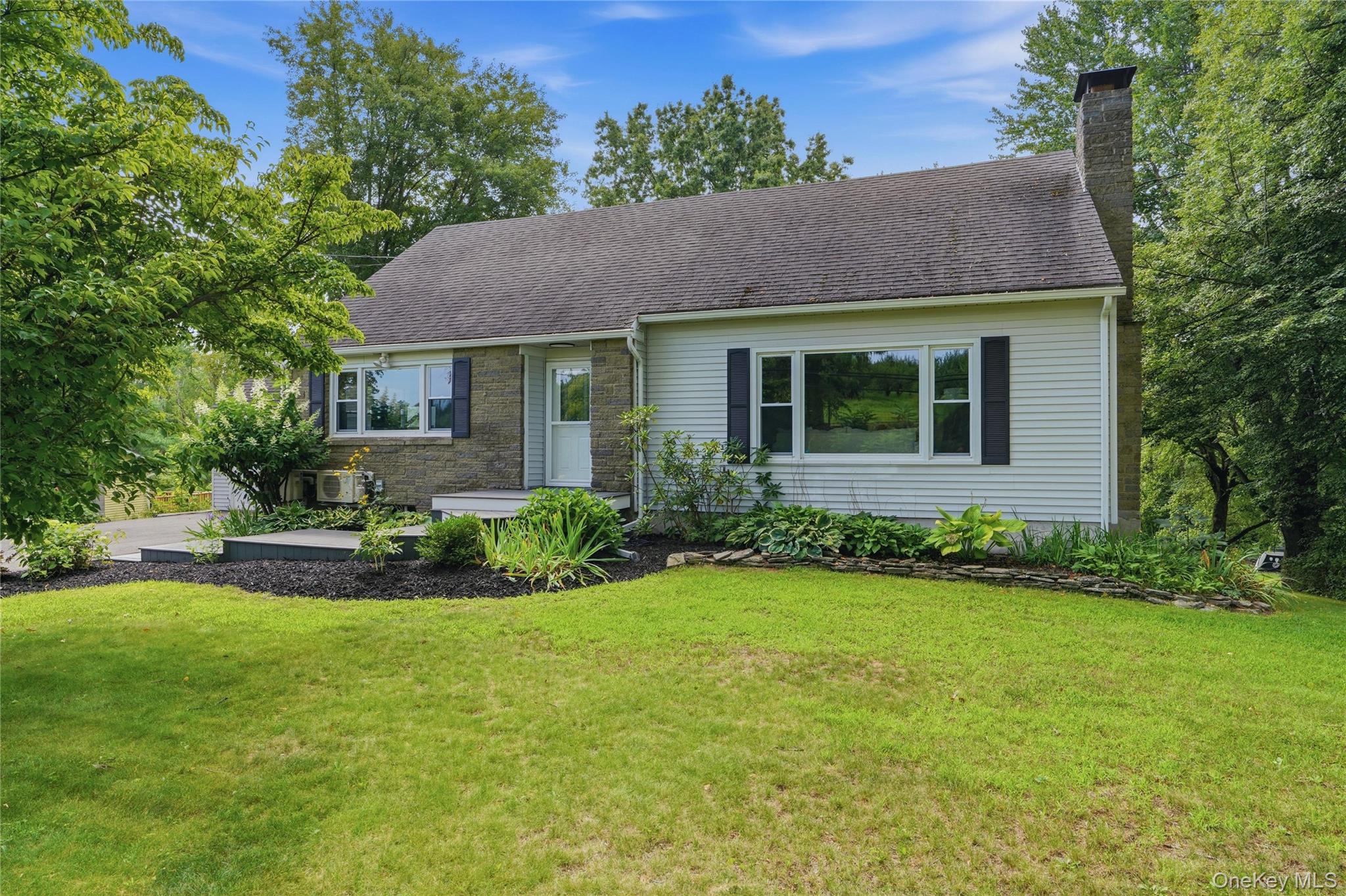 16 Gabriety Road – For Sale