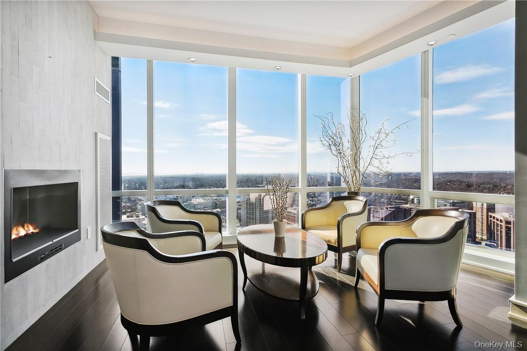 5 Renaissance Square, Unit PH40C photo 2