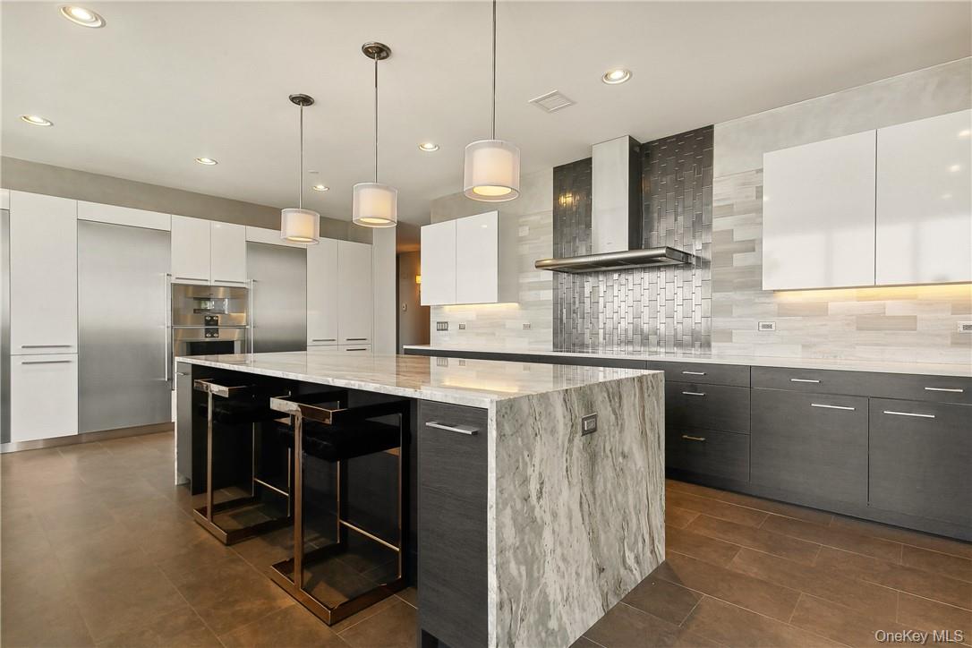 5 Renaissance Square, Unit PH40C photo 4