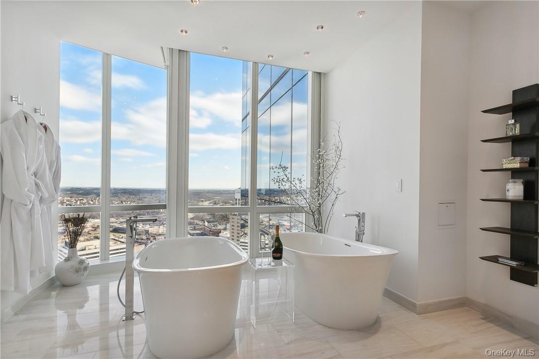 5 Renaissance Square, Unit PH40C photo 14