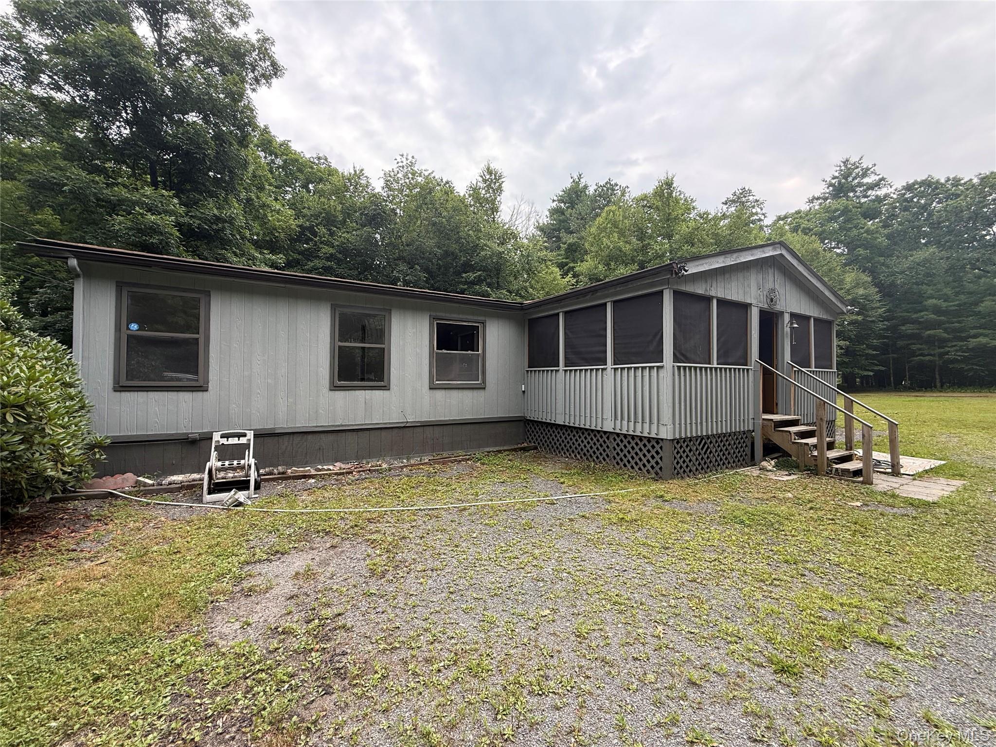 61 W Peenpack Trail – For Sale photo 2