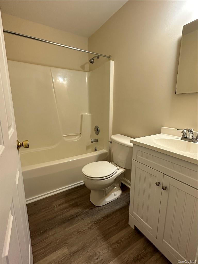 35 Bridge Street, Unit B photo 13