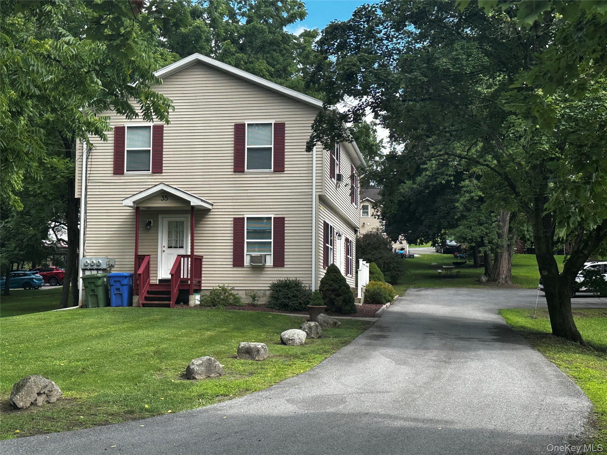 35 Bridge Street, Unit B photo 2