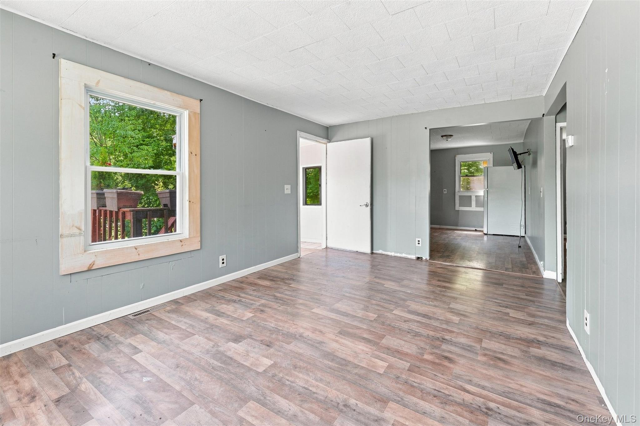26 Weitz Road – For Sale photo 13