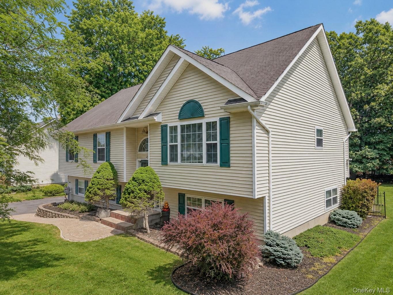 26 Seals Drive – For Sale