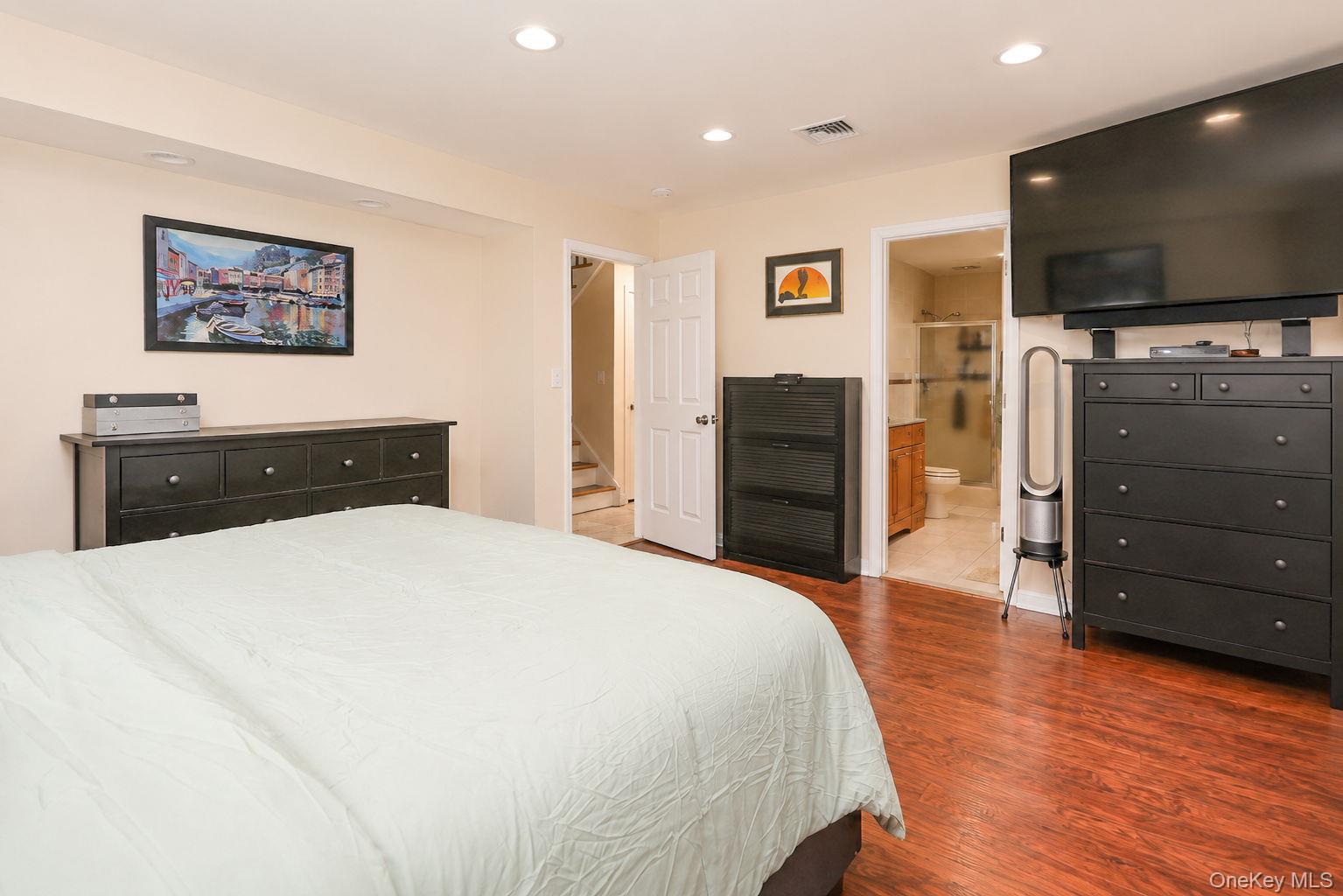 26 Seals Drive – For Sale photo 32