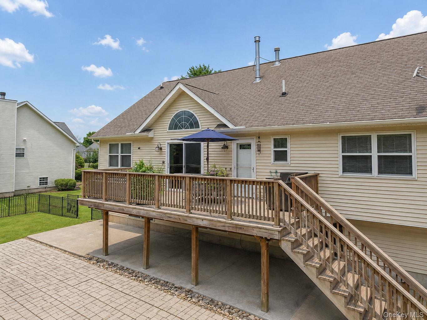 26 Seals Drive – For Sale photo 2