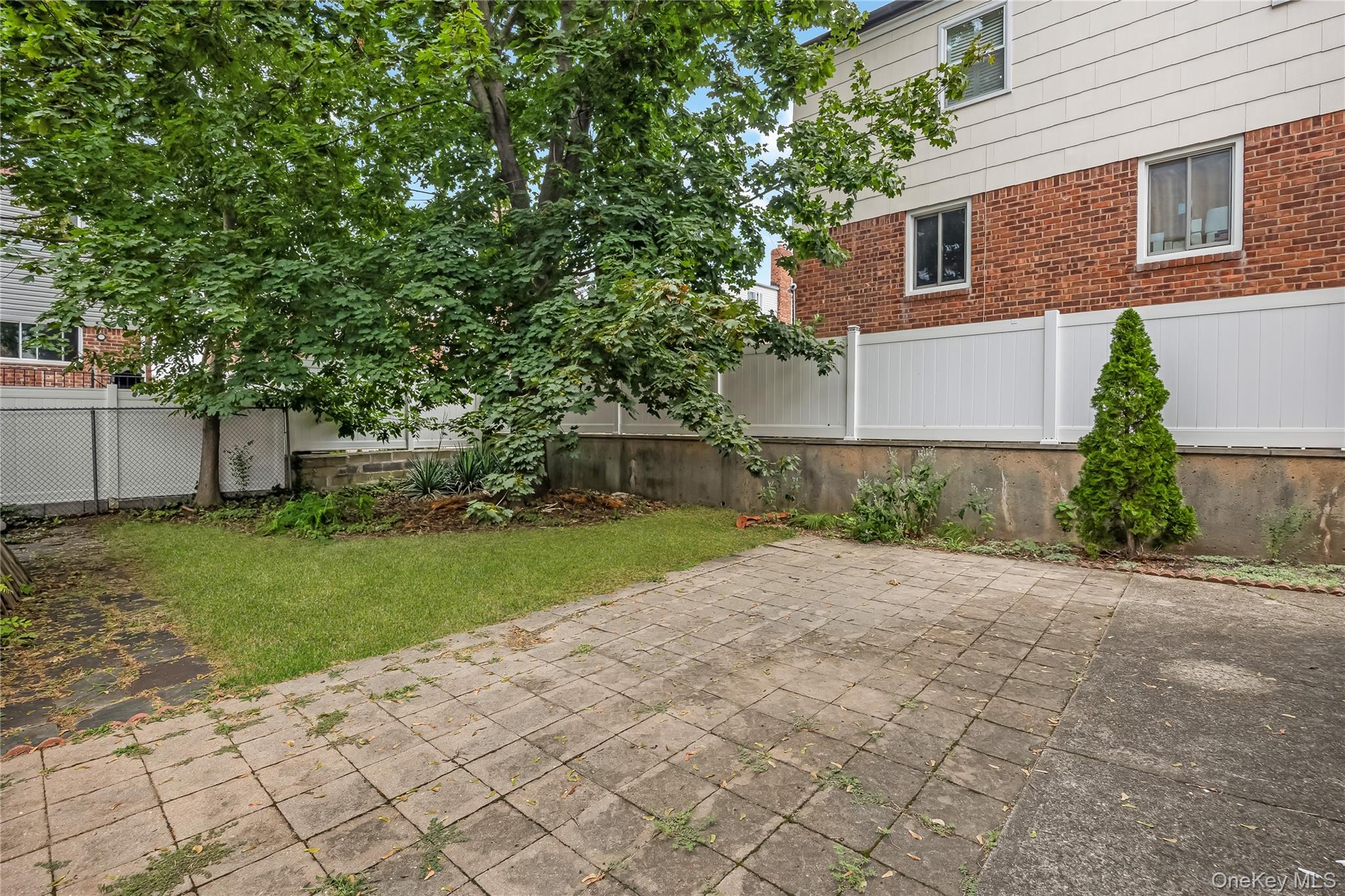24829 Cambria Avenue – For Sale photo 20