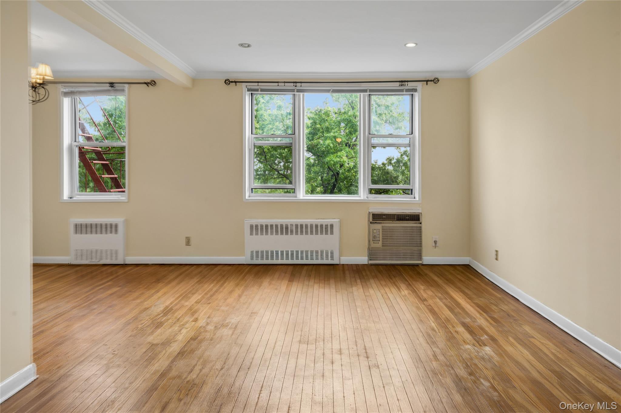 3 Sadore Lane, Unit 7T photo 4
