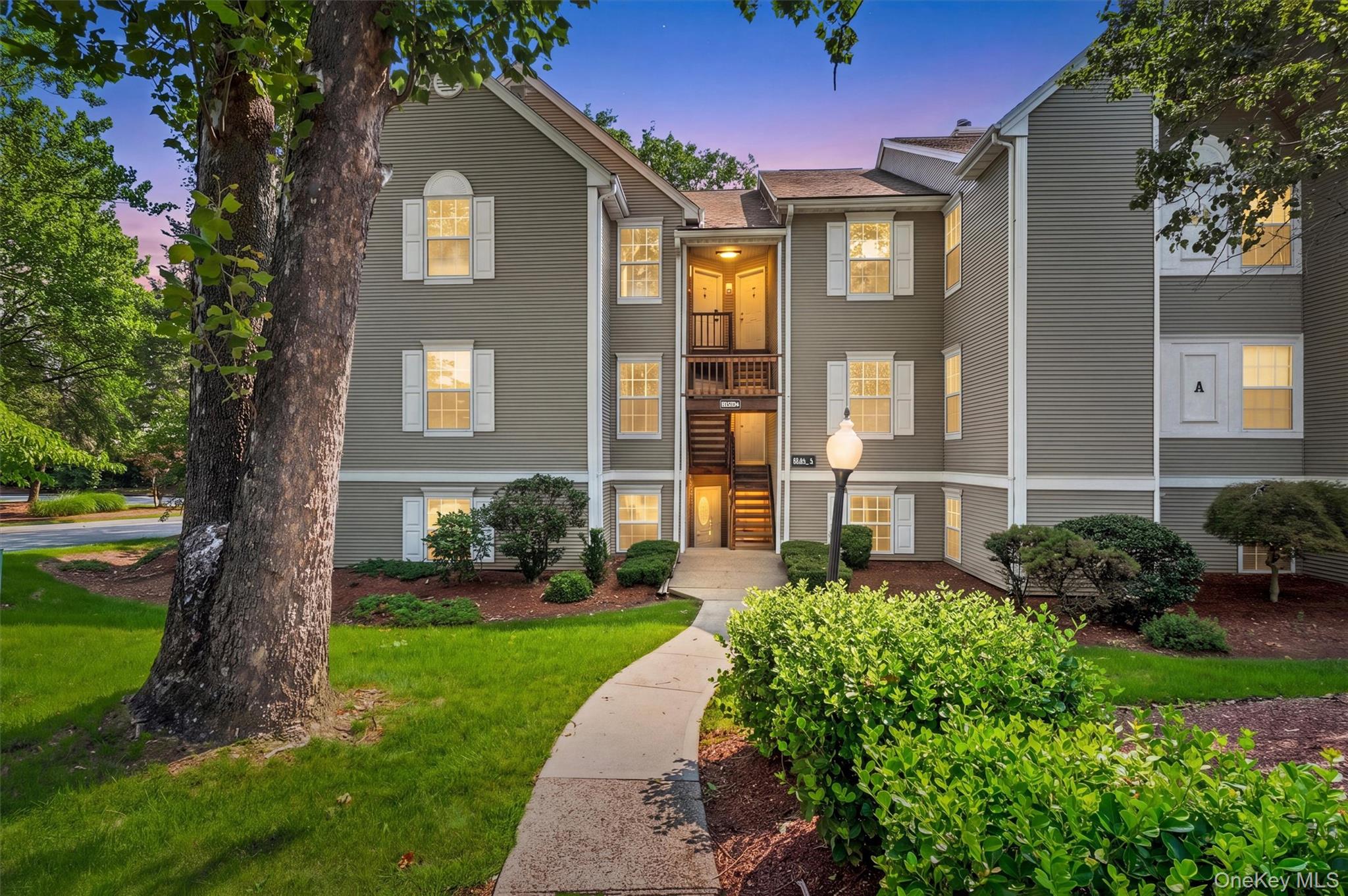 1002 Washington Green, Unit AG2