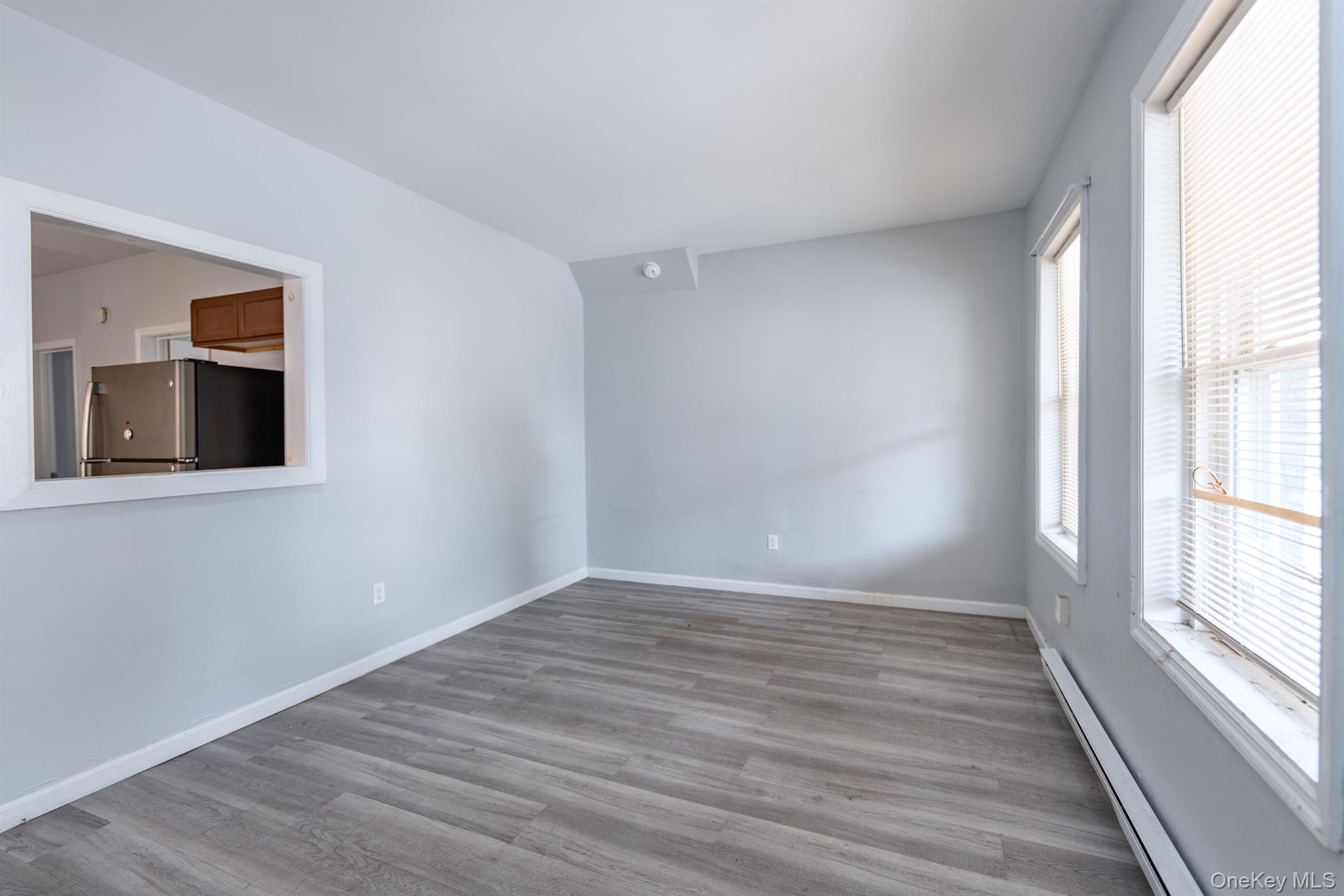 102 Henry Street – For Sale photo 4