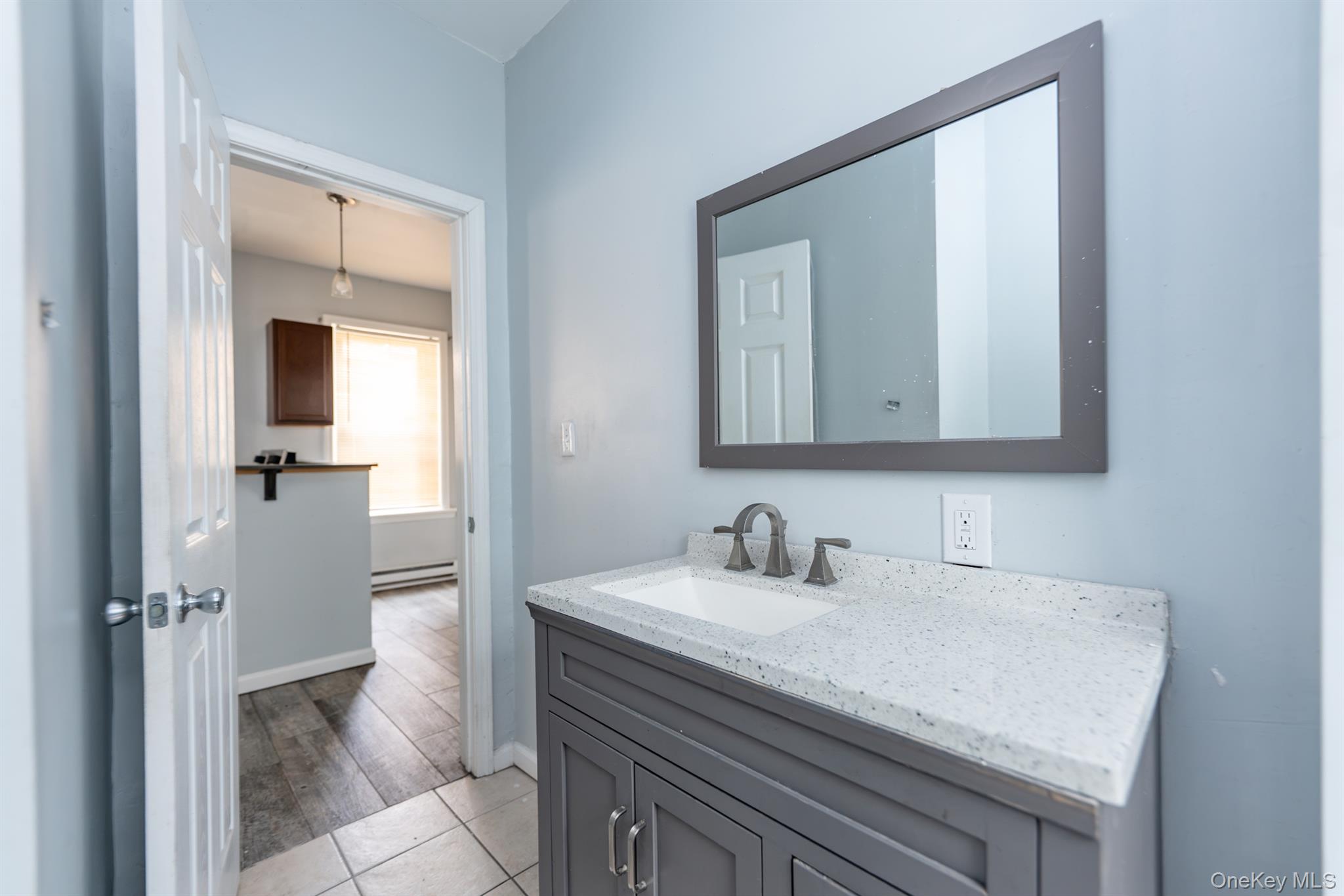102 Henry Street – For Sale photo 13