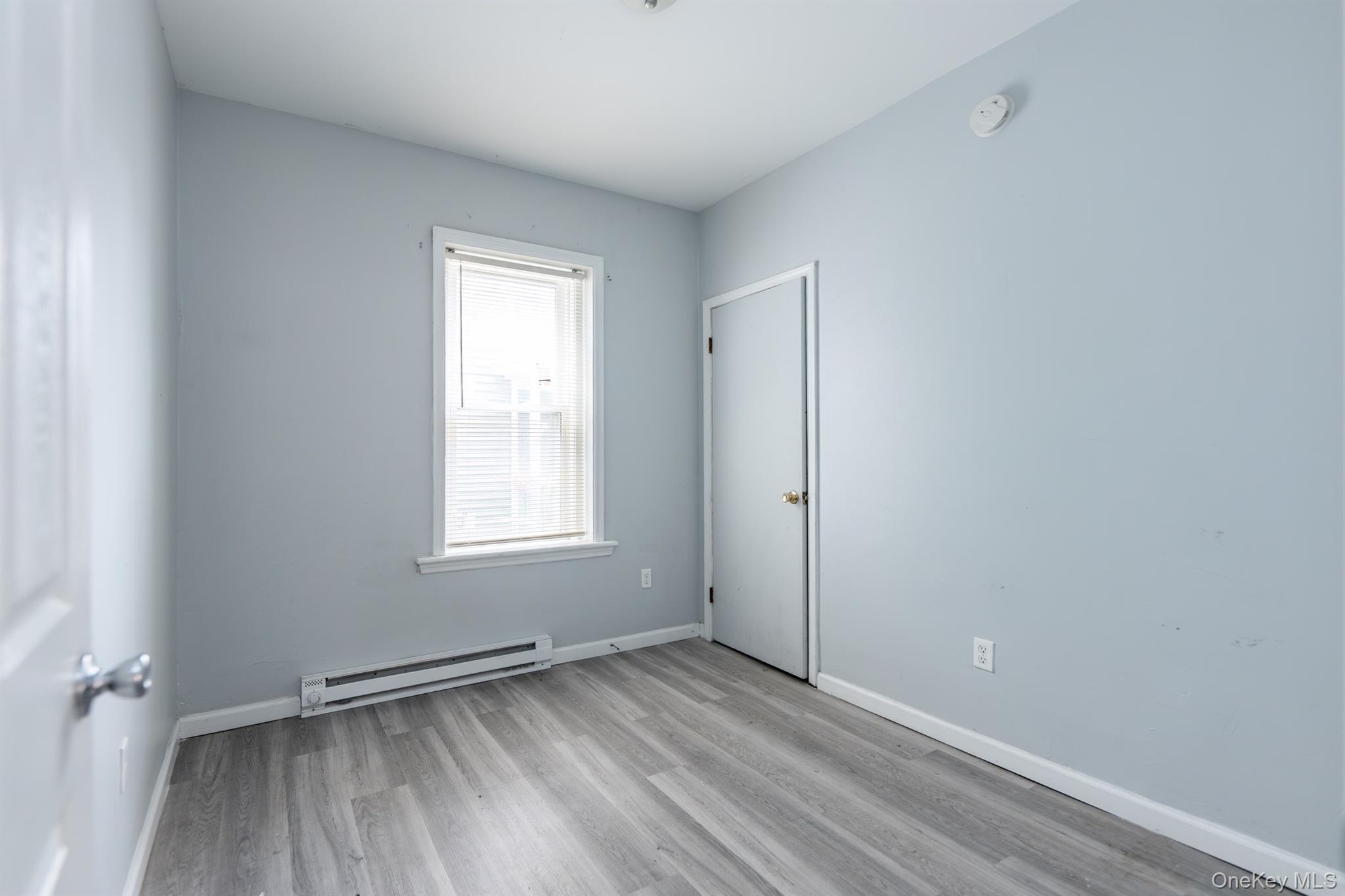 102 Henry Street – For Sale photo 10