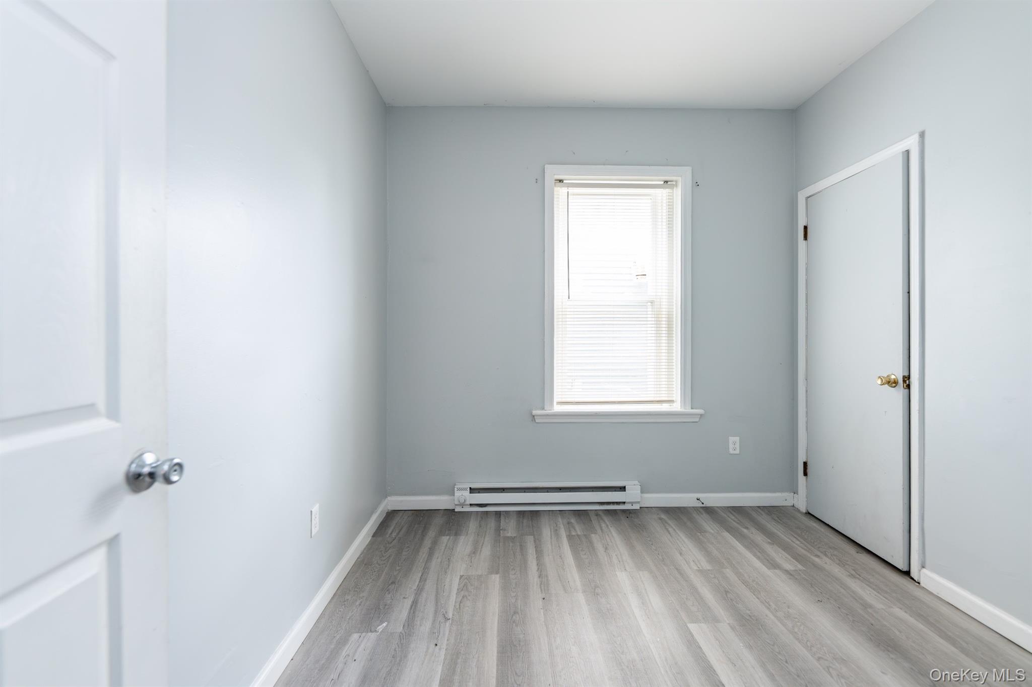 102 Henry Street – For Sale photo 11