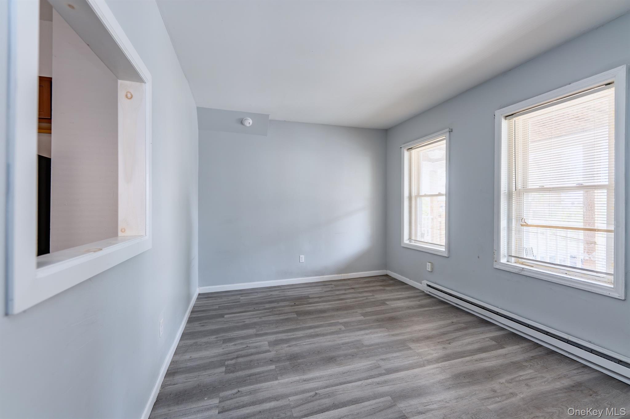 102 Henry Street – For Sale photo 5