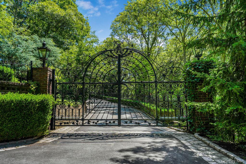 18 Gwynne Road – For Sale photo 3