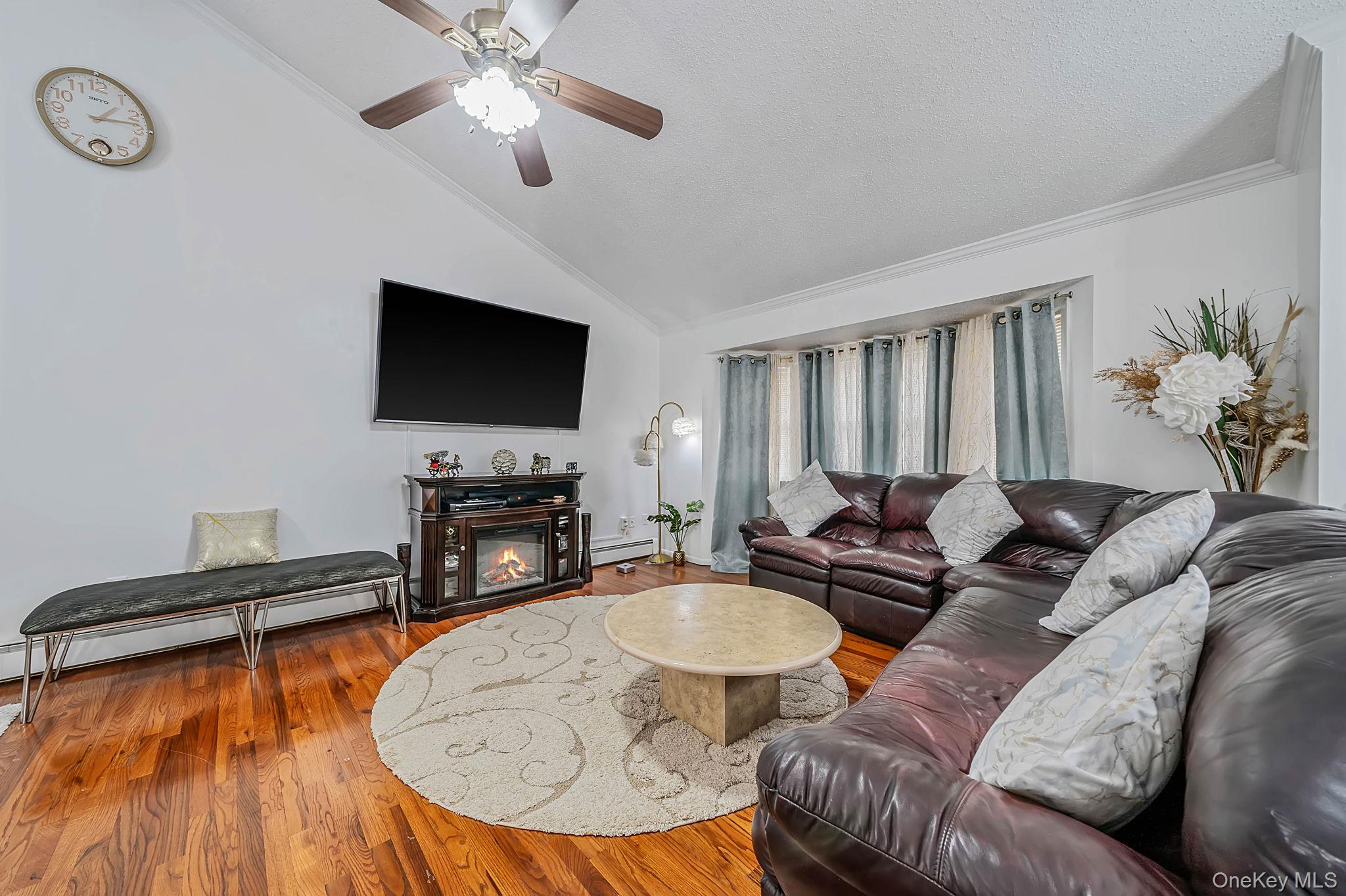 107 Cedar Oaks Avenue – For Sale photo 11
