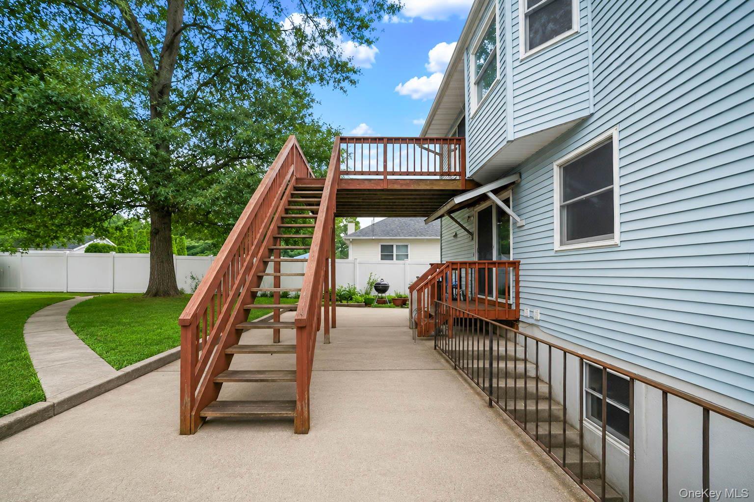 107 Cedar Oaks Avenue – For Sale photo 8