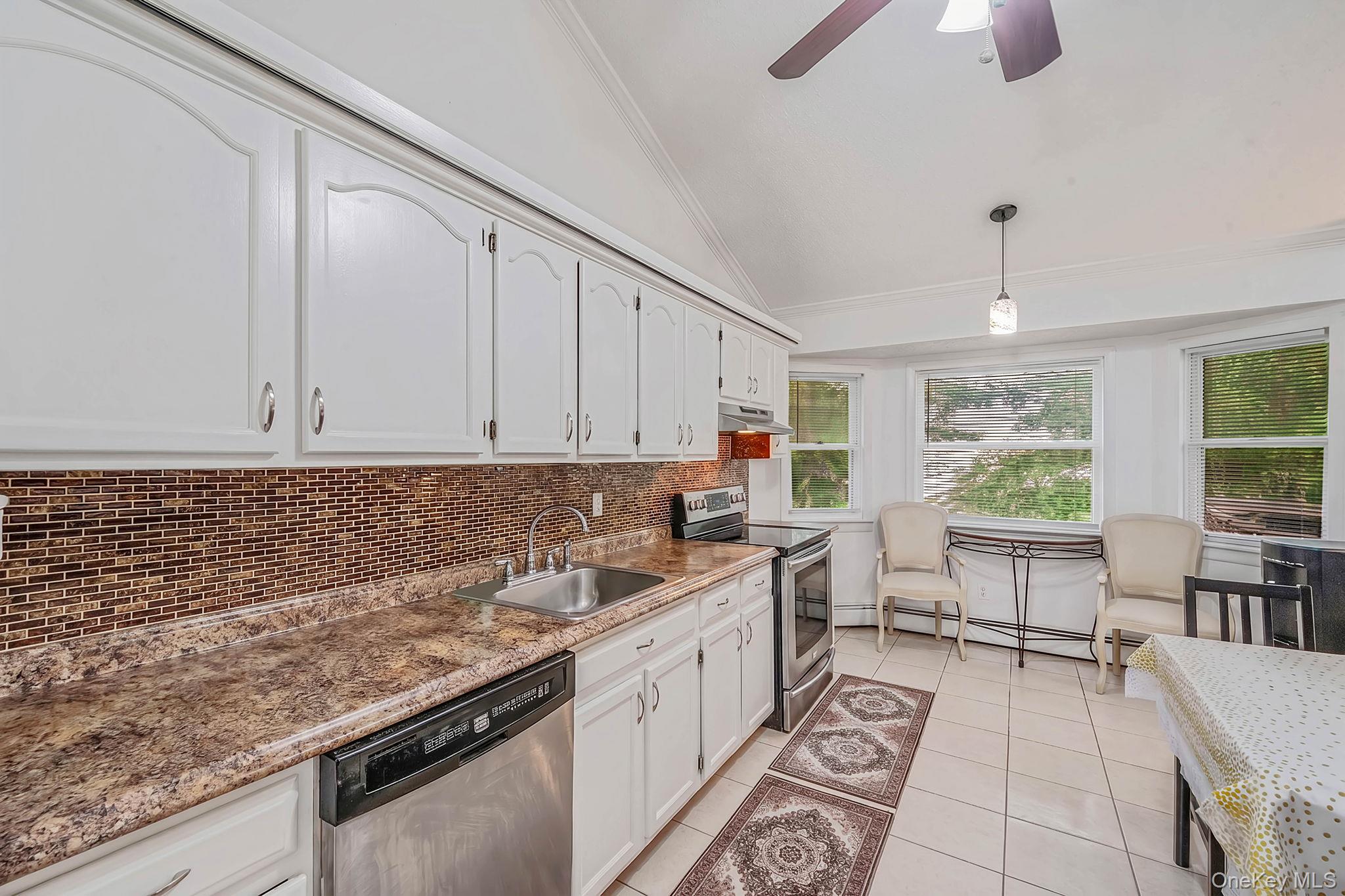 107 Cedar Oaks Avenue – For Sale photo 18